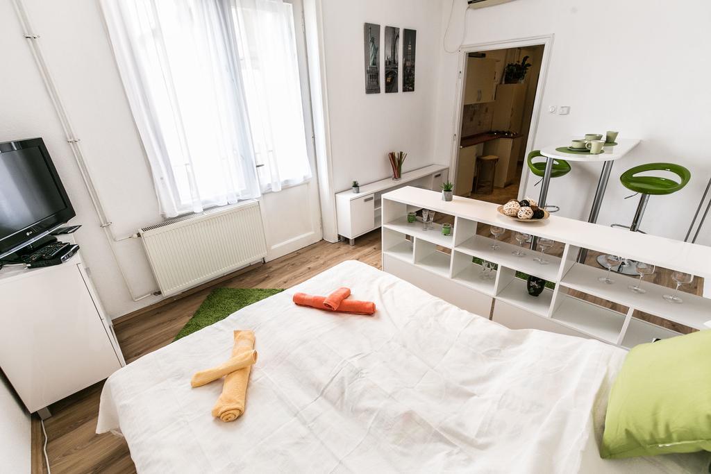 Balzac Apartment Budapest Ngoại thất bức ảnh