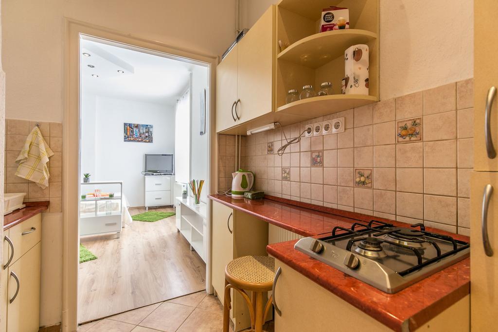 Balzac Apartment Budapest Ngoại thất bức ảnh