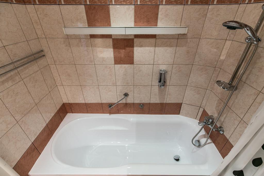 Balzac Apartment Budapest Ngoại thất bức ảnh